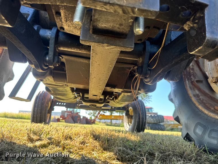 image for item EM8172 1983 Allis-Chalmers 8010 tractor