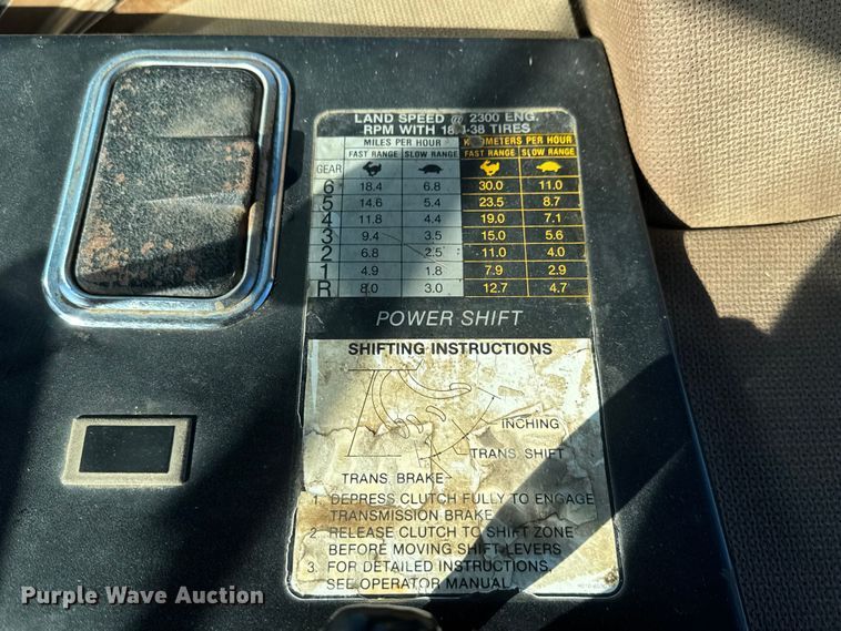 image for item EM8172 1983 Allis-Chalmers 8010 tractor