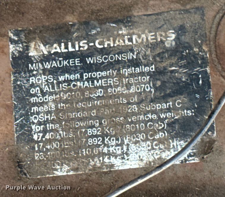 image for item EM8172 1983 Allis-Chalmers 8010 tractor