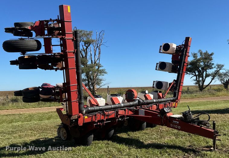 image for item EM8174 White-New Idea 5100 planter