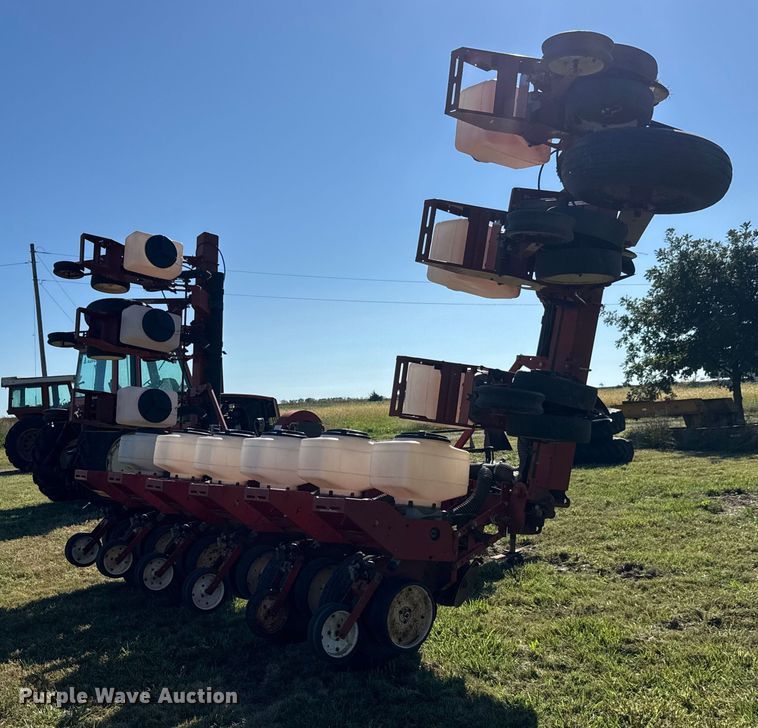 image for item EM8174 White-New Idea 5100 planter