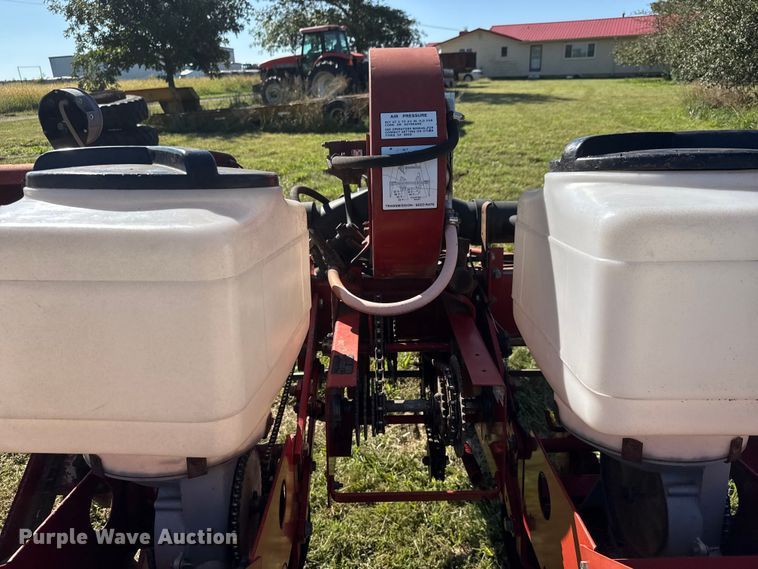 image for item EM8174 White-New Idea 5100 planter