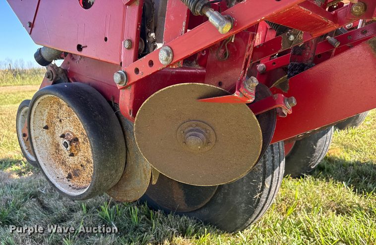 image for item EM8174 White-New Idea 5100 planter