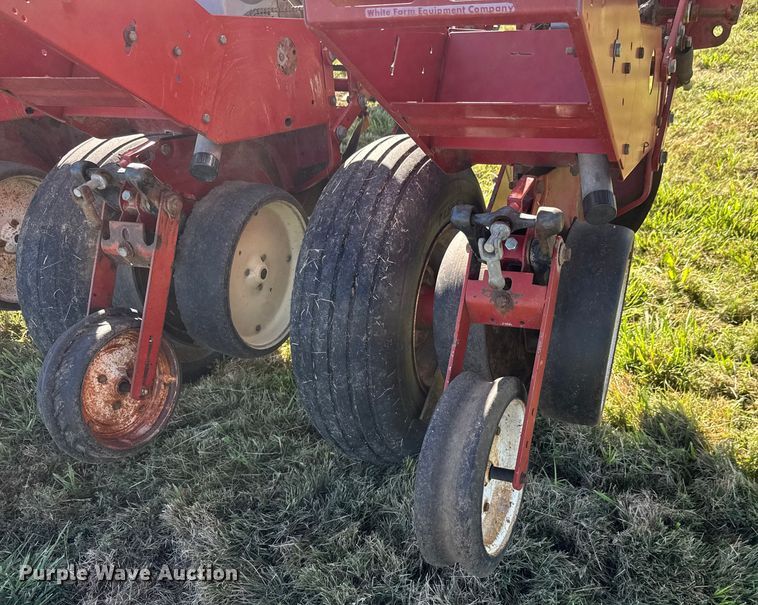 image for item EM8174 White-New Idea 5100 planter