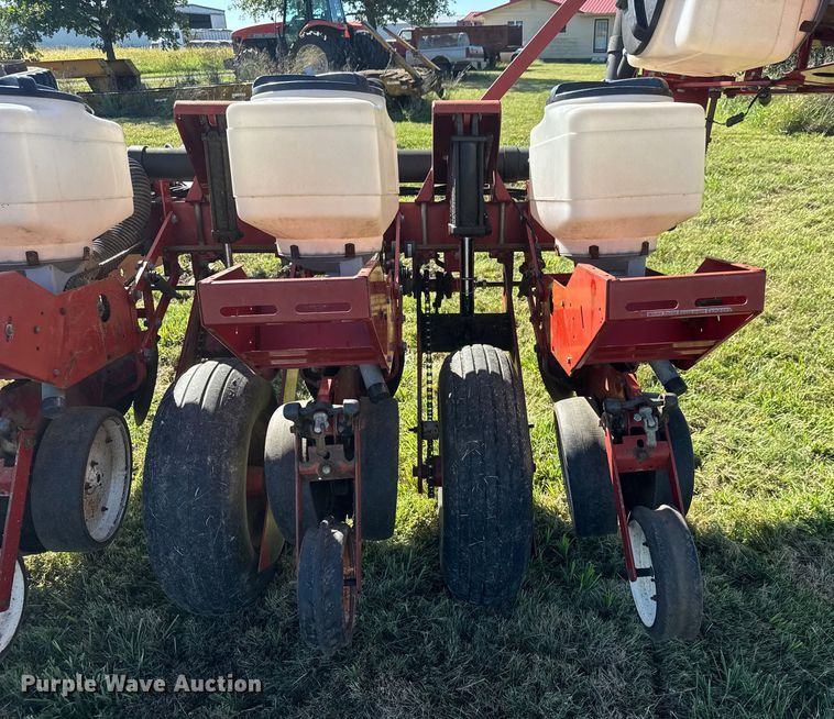 image for item EM8174 White-New Idea 5100 planter