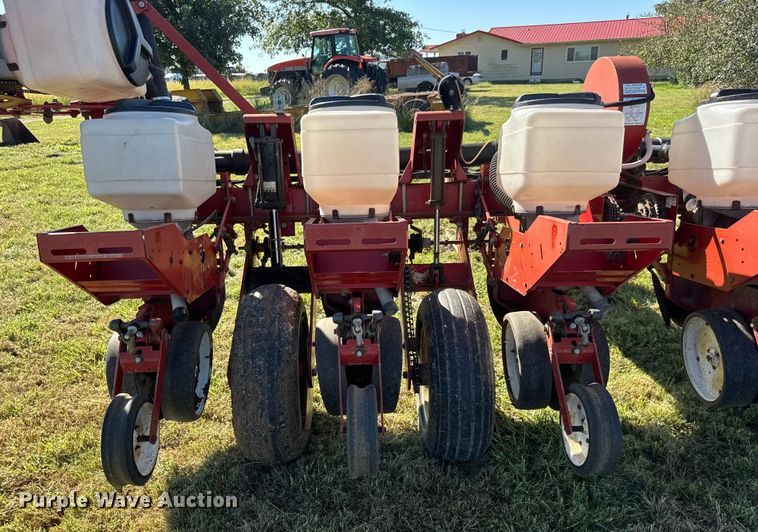 image for item EM8174 White-New Idea 5100 planter