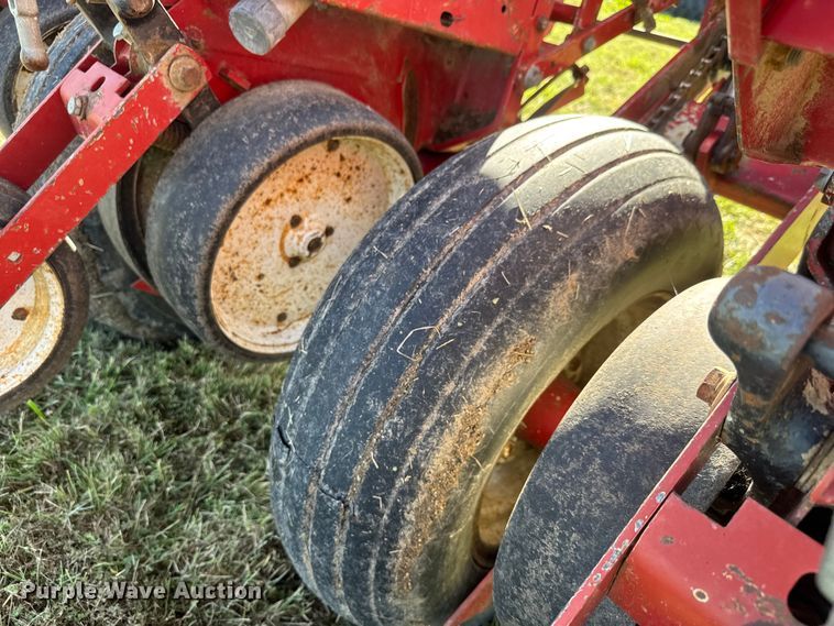 image for item EM8174 White-New Idea 5100 planter