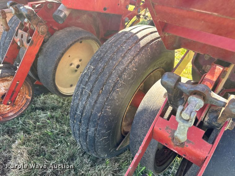 image for item EM8174 White-New Idea 5100 planter