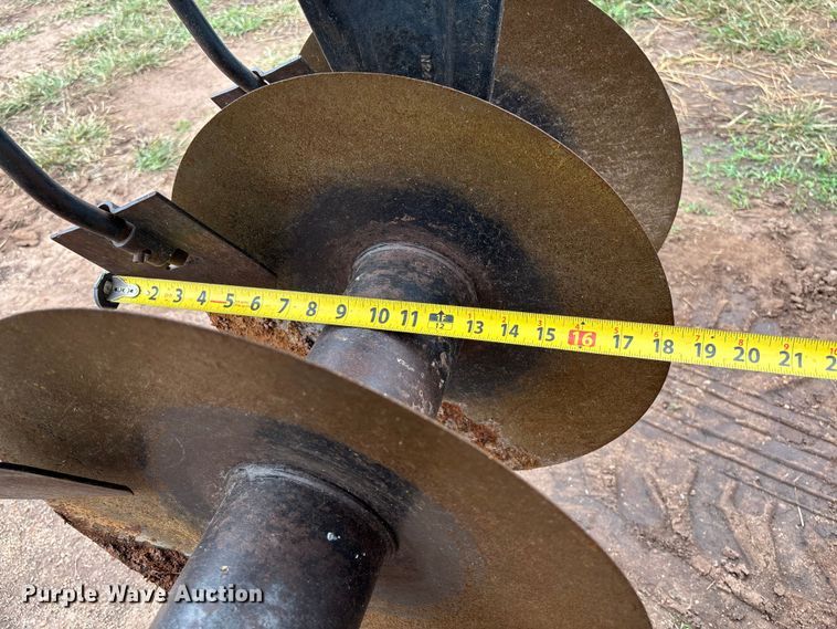 image for item EM8181 John Deere 630 tandem disk