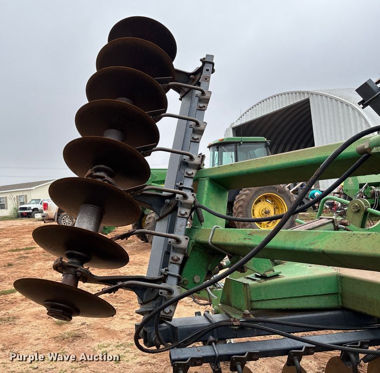 image for item EM8181 John Deere 630 tandem disk