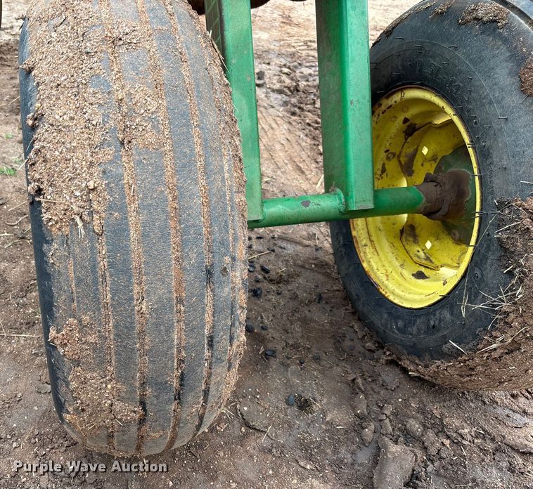 image for item EM8181 John Deere 630 tandem disk