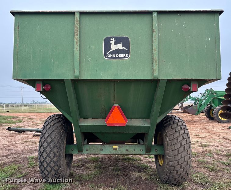 image for item EM8182 John Deere 500 grain cart