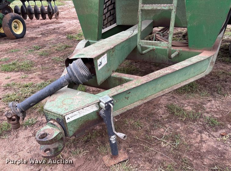 image for item EM8182 John Deere 500 grain cart