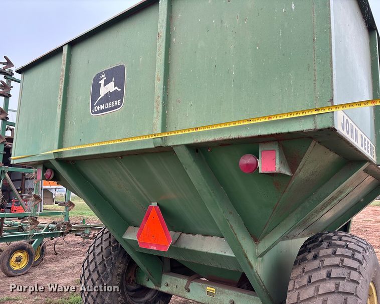image for item EM8182 John Deere 500 grain cart