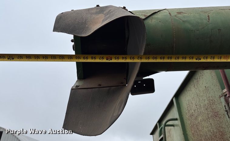 image for item EM8182 John Deere 500 grain cart