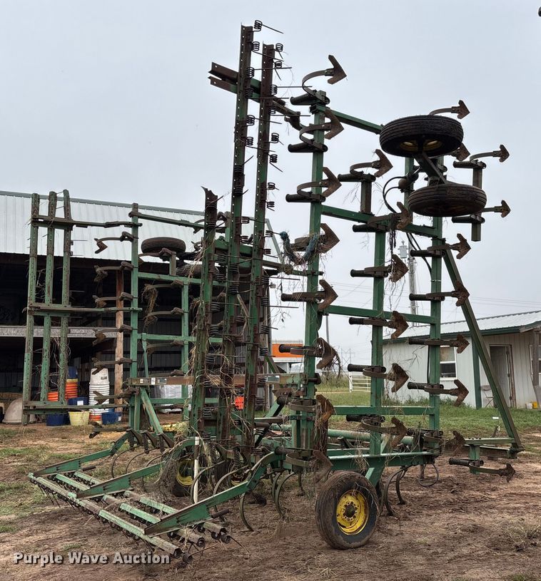 image for item EM8187 John Deere 1010 field cultivator