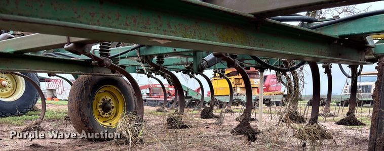 image for item EM8187 John Deere 1010 field cultivator