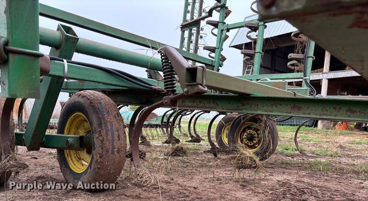 image for item EM8187 John Deere 1010 field cultivator