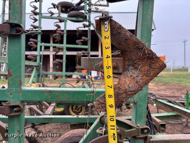 image for item EM8187 John Deere 1010 field cultivator