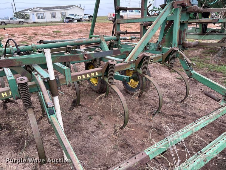 image for item EM8187 John Deere 1010 field cultivator