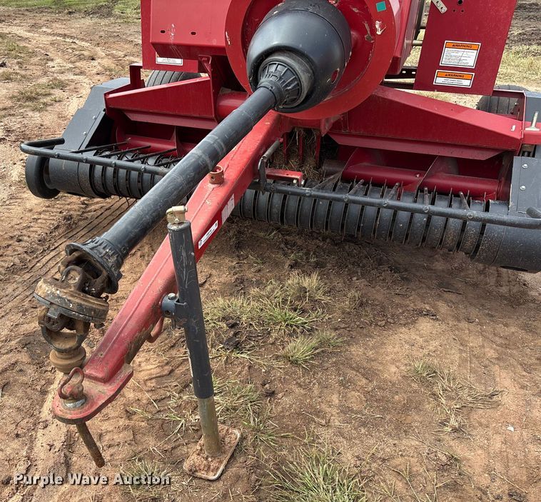 image for item EM8190 Case 8530 small square baler