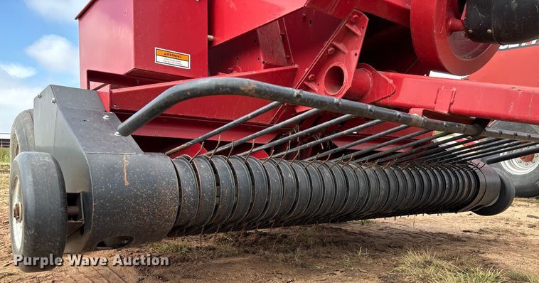 image for item EM8190 Case 8530 small square baler