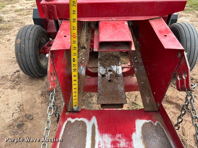 image for item EM8190 Case 8530 small square baler