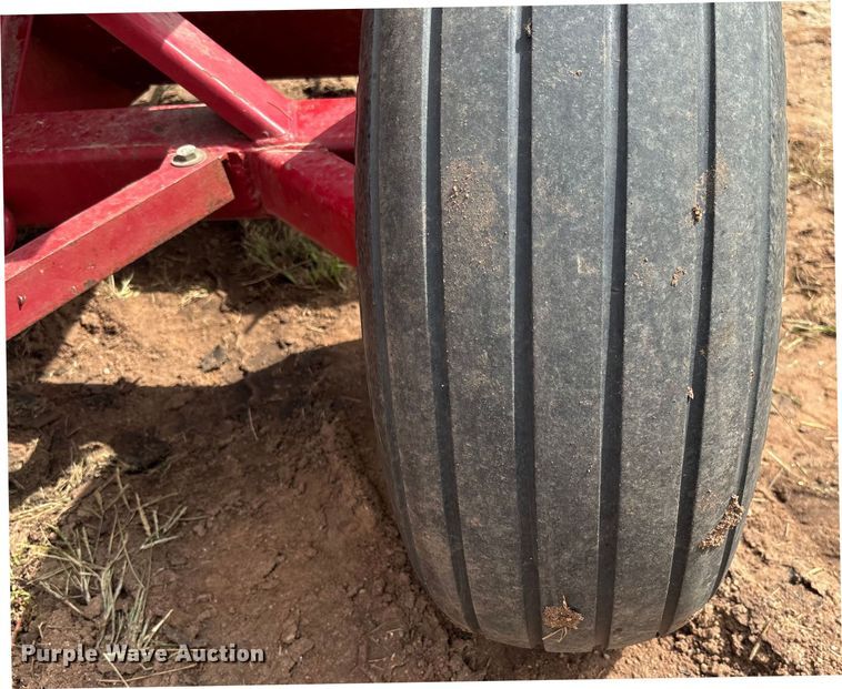 image for item EM8190 Case 8530 small square baler