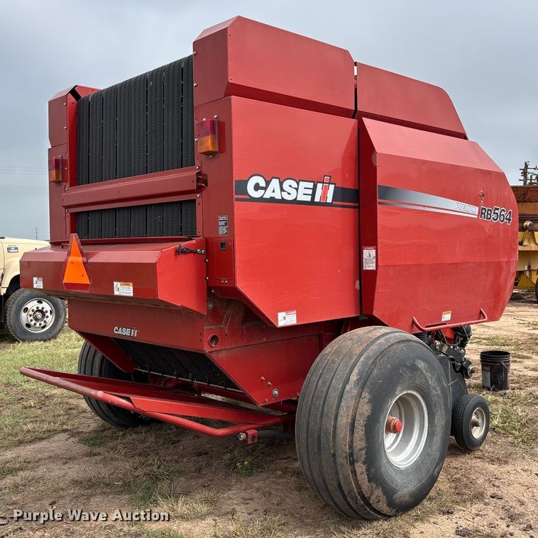 image for item EM8191 2012 Case RB564 round baler