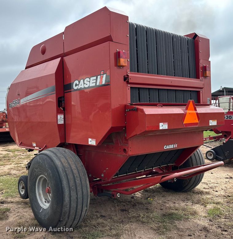 image for item EM8191 2012 Case RB564 round baler