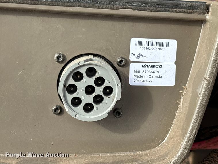 image for item EM8191 2012 Case RB564 round baler