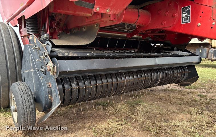 image for item EM8191 2012 Case RB564 round baler