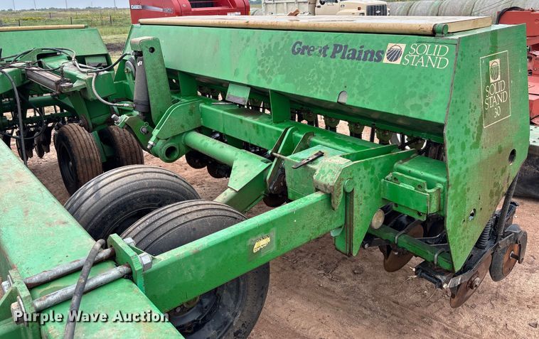 image for item EM8195 Great Plains Solid Stand 30 3SF30-487591 grain drill