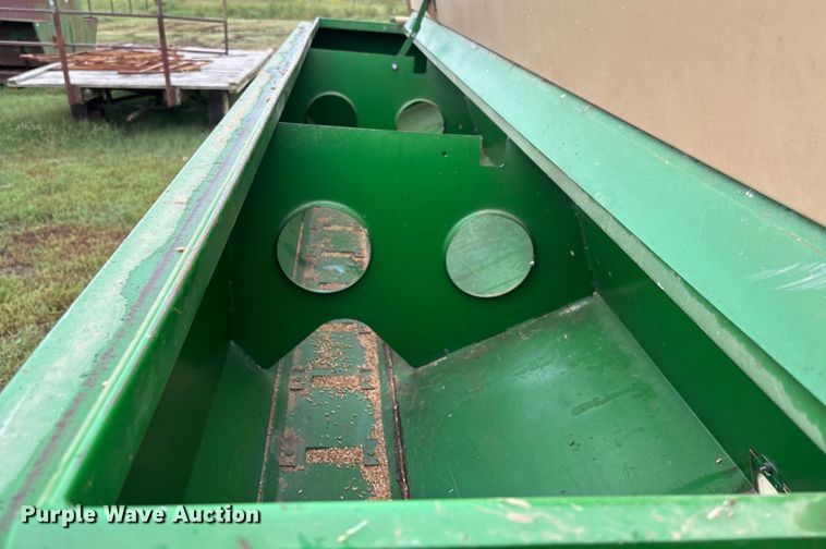 image for item EM8195 Great Plains Solid Stand 30 3SF30-487591 grain drill