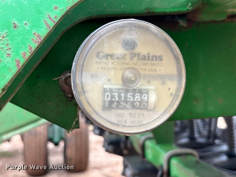 image for item EM8195 Great Plains Solid Stand 30 3SF30-487591 grain drill