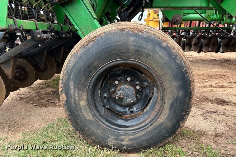 image for item EM8195 Great Plains Solid Stand 30 3SF30-487591 grain drill