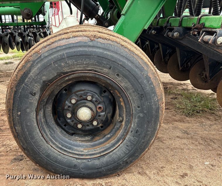 image for item EM8195 Great Plains Solid Stand 30 3SF30-487591 grain drill