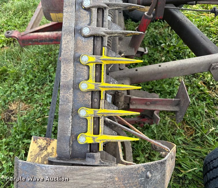 image for item EN7019 Sickle mower