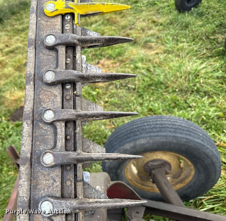 image for item EN7019 Sickle mower