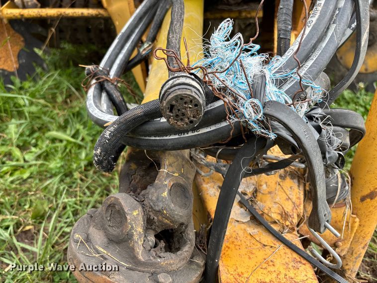 image for item EN7022 (2) round balers