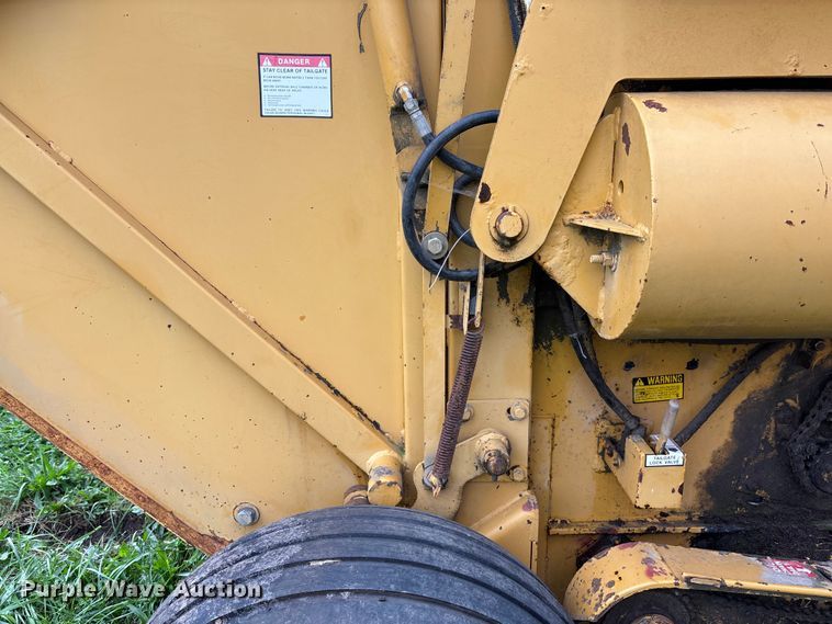 image for item EN7022 (2) round balers