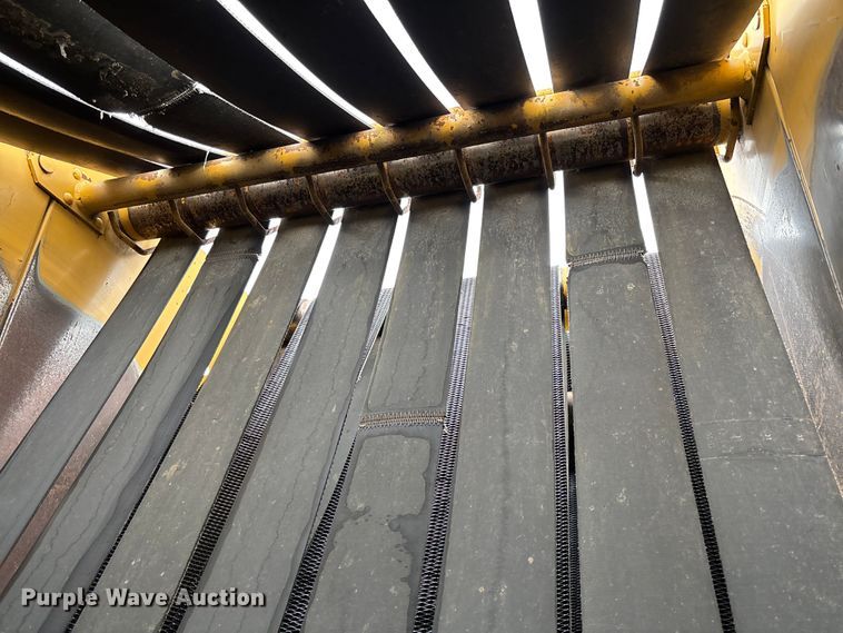 image for item EN7022 (2) round balers