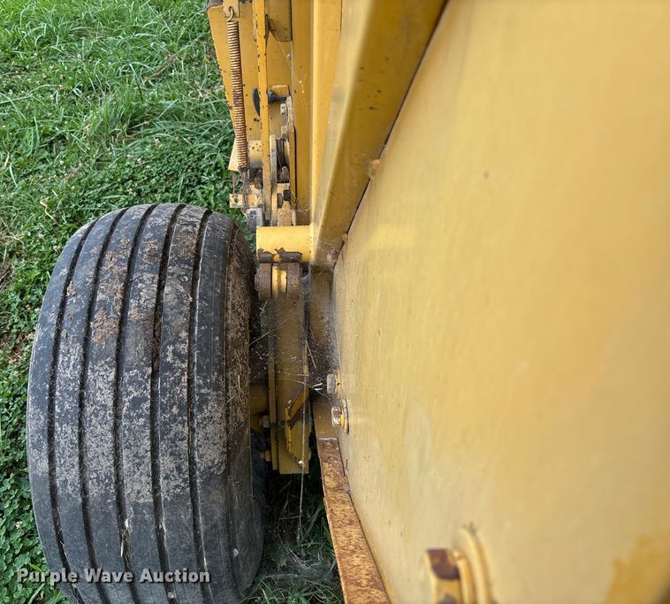 image for item EN7022 (2) round balers