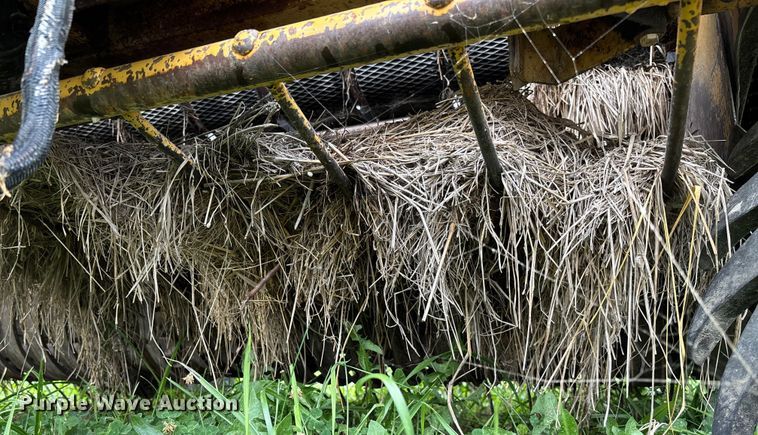 image for item EN7022 (2) round balers