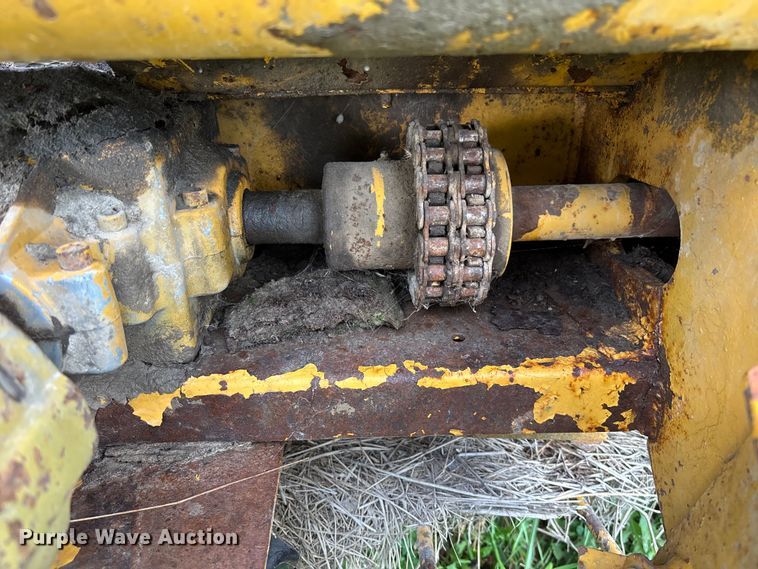 image for item EN7022 (2) round balers