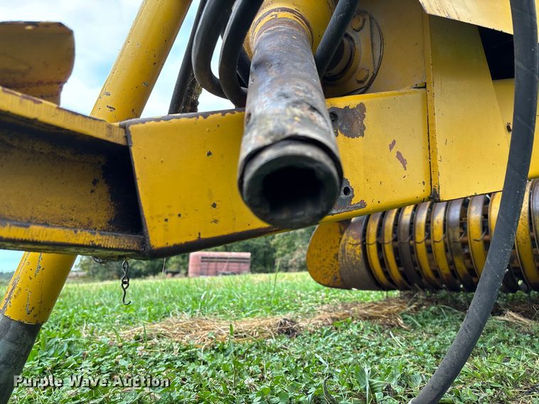 image for item EN7022 (2) round balers