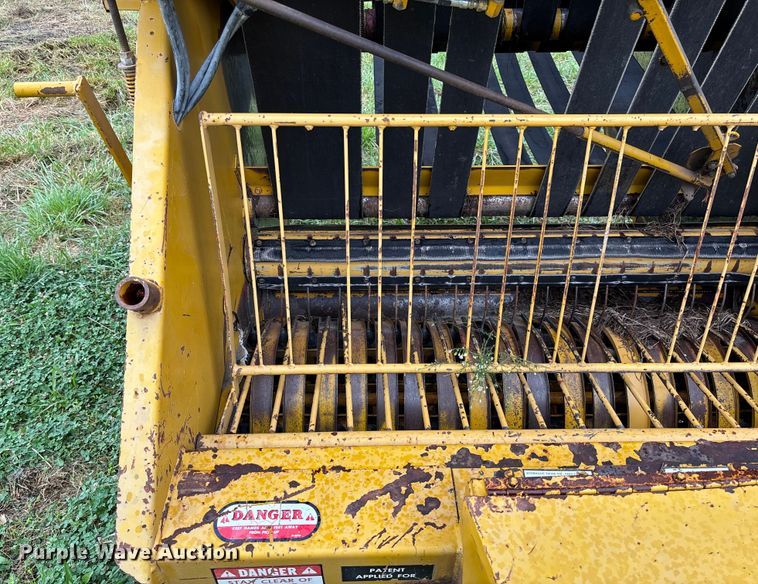 image for item EN7022 (2) round balers