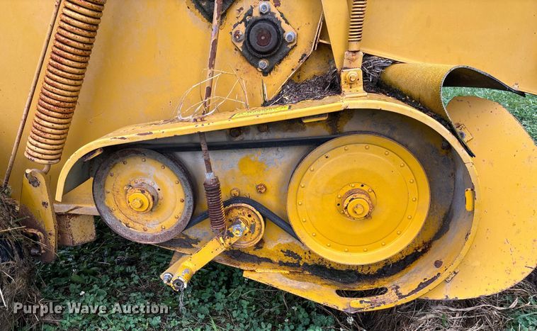 image for item EN7022 (2) round balers