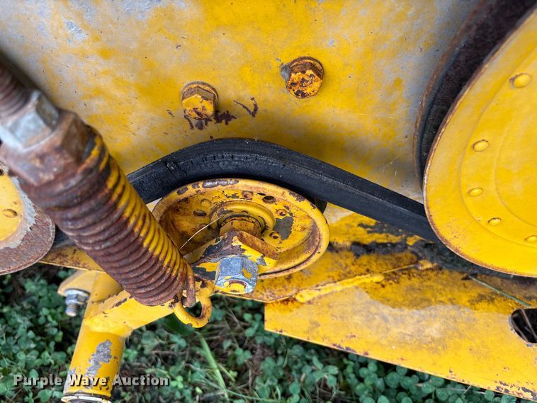 image for item EN7022 (2) round balers