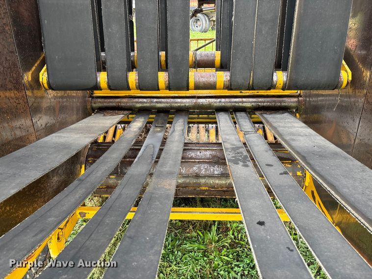 image for item EN7022 (2) round balers